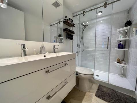 2900 NE 30th Street Fort Lauderdale FL 33306