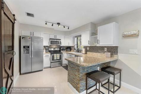 1541 NE 34th Street Pompano Beach FL 33064