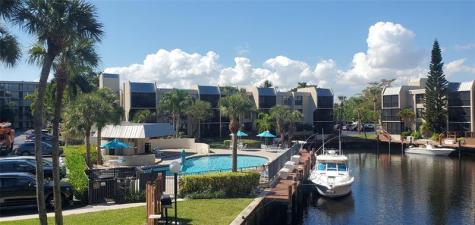 9 Royal Palm Way Boca Raton FL 33432