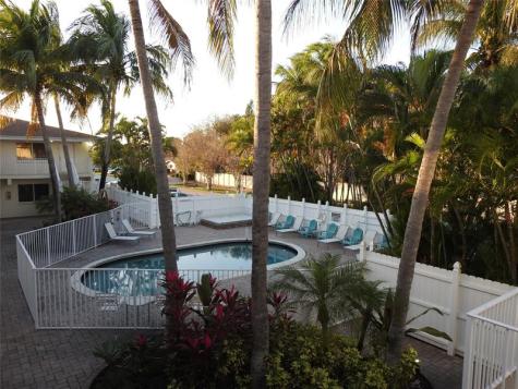 1872 NE 46th Street Fort Lauderdale FL 33308