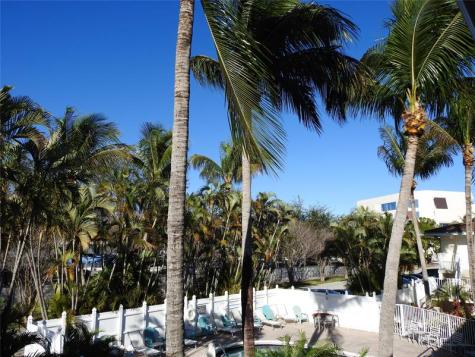 1872 NE 46th Street Fort Lauderdale FL 33308