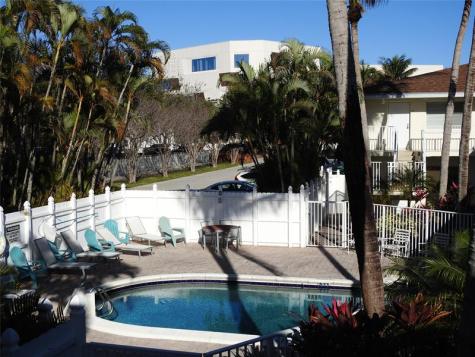 1872 NE 46th Street Fort Lauderdale FL 33308