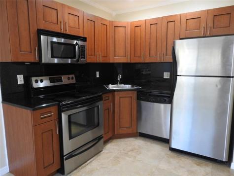 1872 NE 46th Street Fort Lauderdale FL 33308
