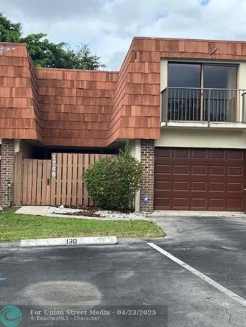 1745 Coral Avenue North Lauderdale FL 33068