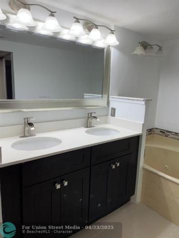 1745 Coral Avenue North Lauderdale FL 33068