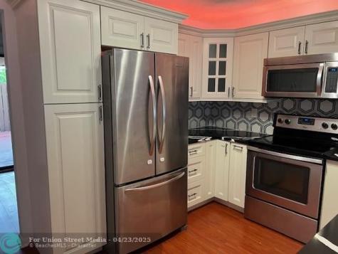 1745 Coral Avenue North Lauderdale FL 33068
