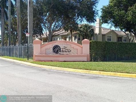 1101 Belmont Lane North Lauderdale FL 33068