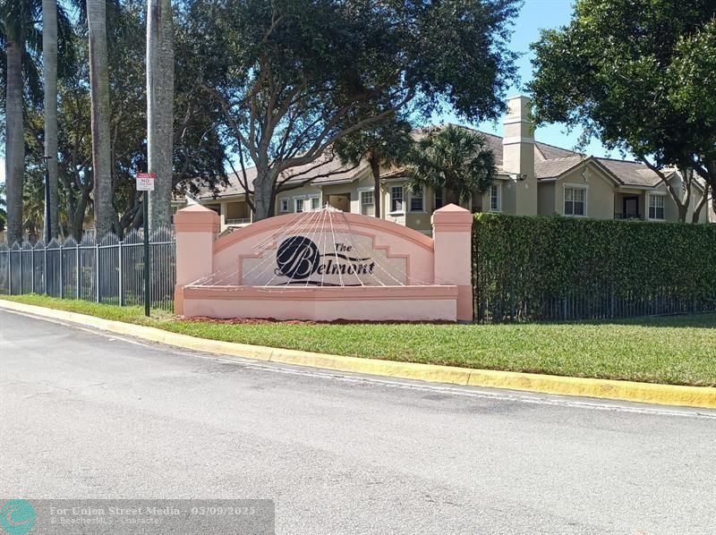 1101 Belmont Lane North Lauderdale FL 33068