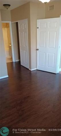 1101 Belmont Lane North Lauderdale FL 33068