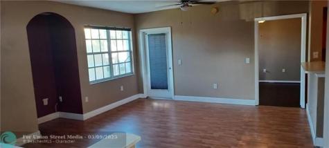 1101 Belmont Lane North Lauderdale FL 33068