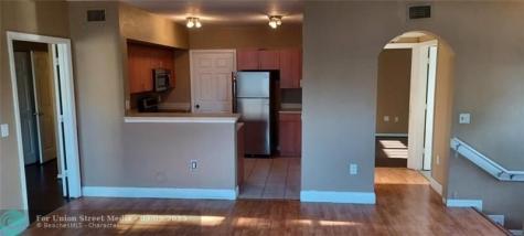 1101 Belmont Lane North Lauderdale FL 33068