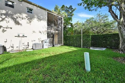 3336 Quail Close Pompano Beach FL 33064