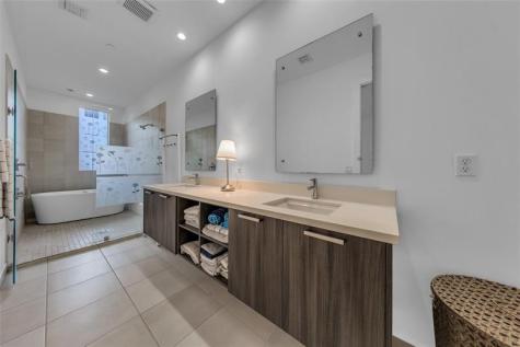 1045 NE 18th Avenue Fort Lauderdale FL 33304