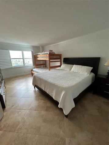 1200 Hibiscus Avenue Pompano Beach FL 33062