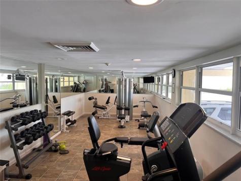 1200 Hibiscus Avenue Pompano Beach FL 33062