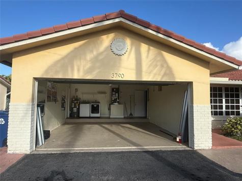 3790 NW 78th Terrace Coral Springs FL 33065