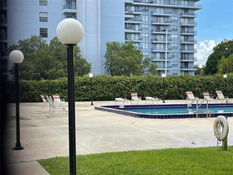 15600 NW 7th Avenue Miami FL 33169