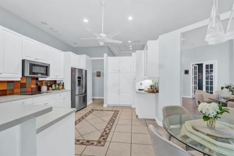 9737 Parkview Avenue Boca Raton FL 33428