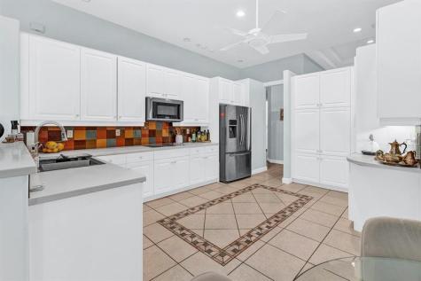 9737 Parkview Avenue Boca Raton FL 33428