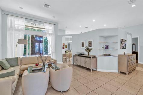 9737 Parkview Avenue Boca Raton FL 33428