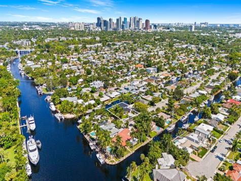 1317 Tangelo Isle Fort Lauderdale FL 33315