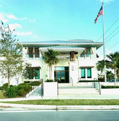 2100 NE 38th Street Lighthouse Point FL 33064