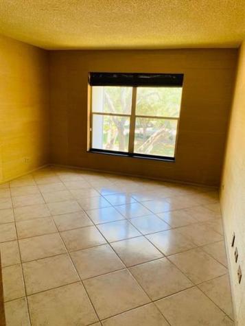 3660 Inverrary Drive Lauderhill FL 33319