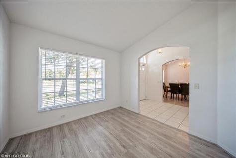 1625 SW Abingdon Avenue Port St Lucie FL 34953