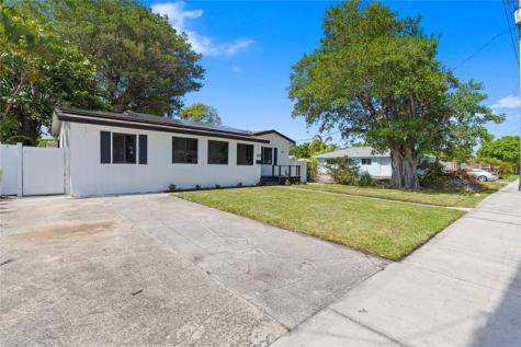 719 NE 36th Street Oakland Park FL 33334