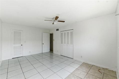 4044 NW 19th Street Lauderhill FL 33313