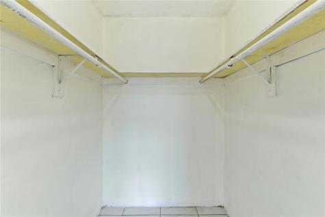 4044 NW 19th Street Lauderhill FL 33313