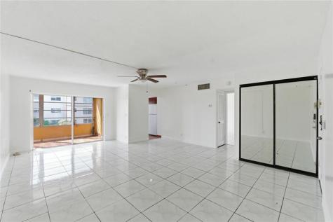 4044 NW 19th Street Lauderhill FL 33313