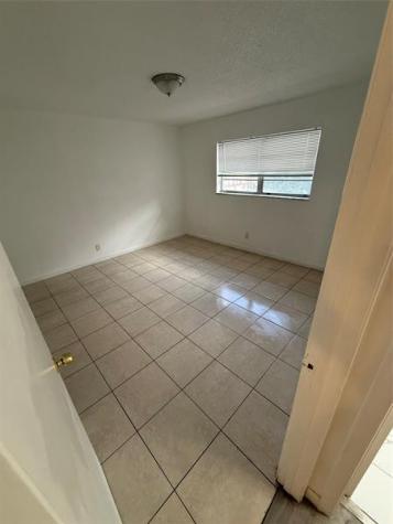 6840 Pembroke Road Pembroke Pines FL 33023