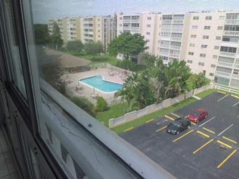 901 NE 14th Avenue Hallandale Beach FL 33009