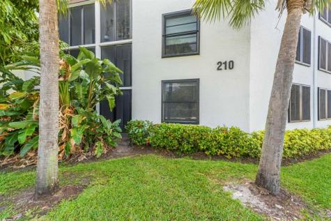 210 Lake Pointe Drive Oakland Park FL 33309