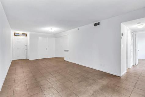 210 Lake Pointe Drive Oakland Park FL 33309