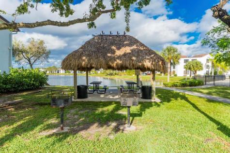 210 Lake Pointe Drive Oakland Park FL 33309