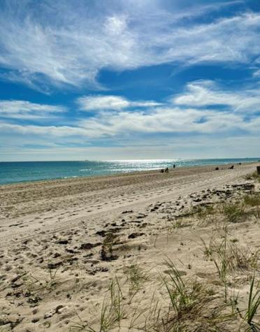 2000 S Ocean Boulevard Lauderdale By The Sea FL 33062