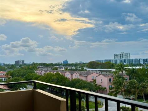 2000 S Ocean Boulevard Lauderdale By The Sea FL 33062