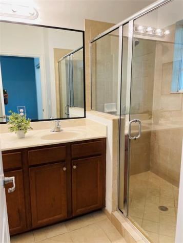 3202 NW 31 Terrace Oakland Park FL 33309