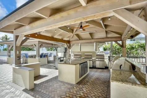 1800 NE Ocean Boulevard Pompano Beach FL 33062