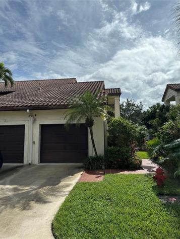 3024 Lucerne Park Drive Greenacres FL 33467