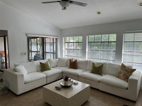 3024 Lucerne Park Drive Greenacres FL 33467
