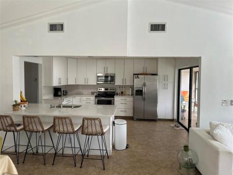 3024 Lucerne Park Drive Greenacres FL 33467