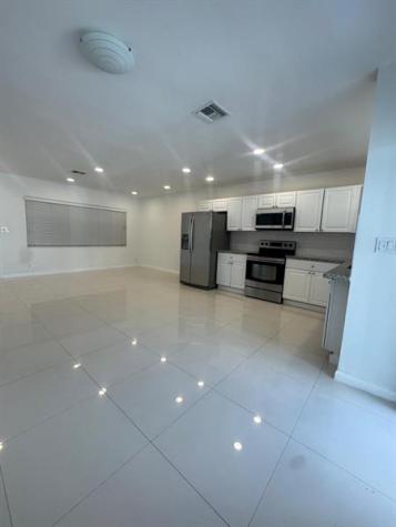 3711 Van Buren Street Hollywood FL 33021