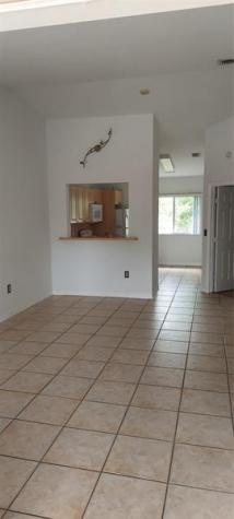 621 NW 78th Terrace Pembroke Pines FL 33024