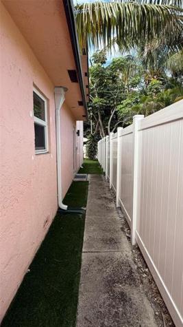 1131 N Andrews Avenue Fort Lauderdale FL 33311