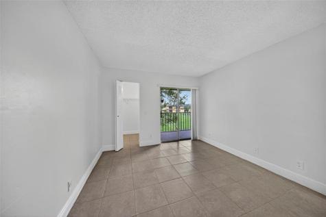 913 Meadows Circle Boynton Beach FL 33436