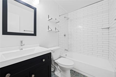 8245 NW 70th Street Tamarac FL 33321