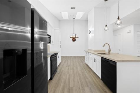 8245 NW 70th Street Tamarac FL 33321